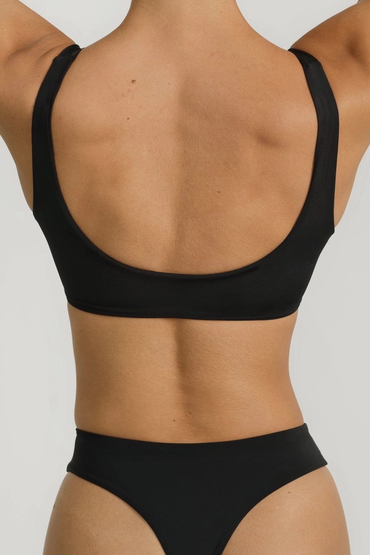 Bri Top - Black
