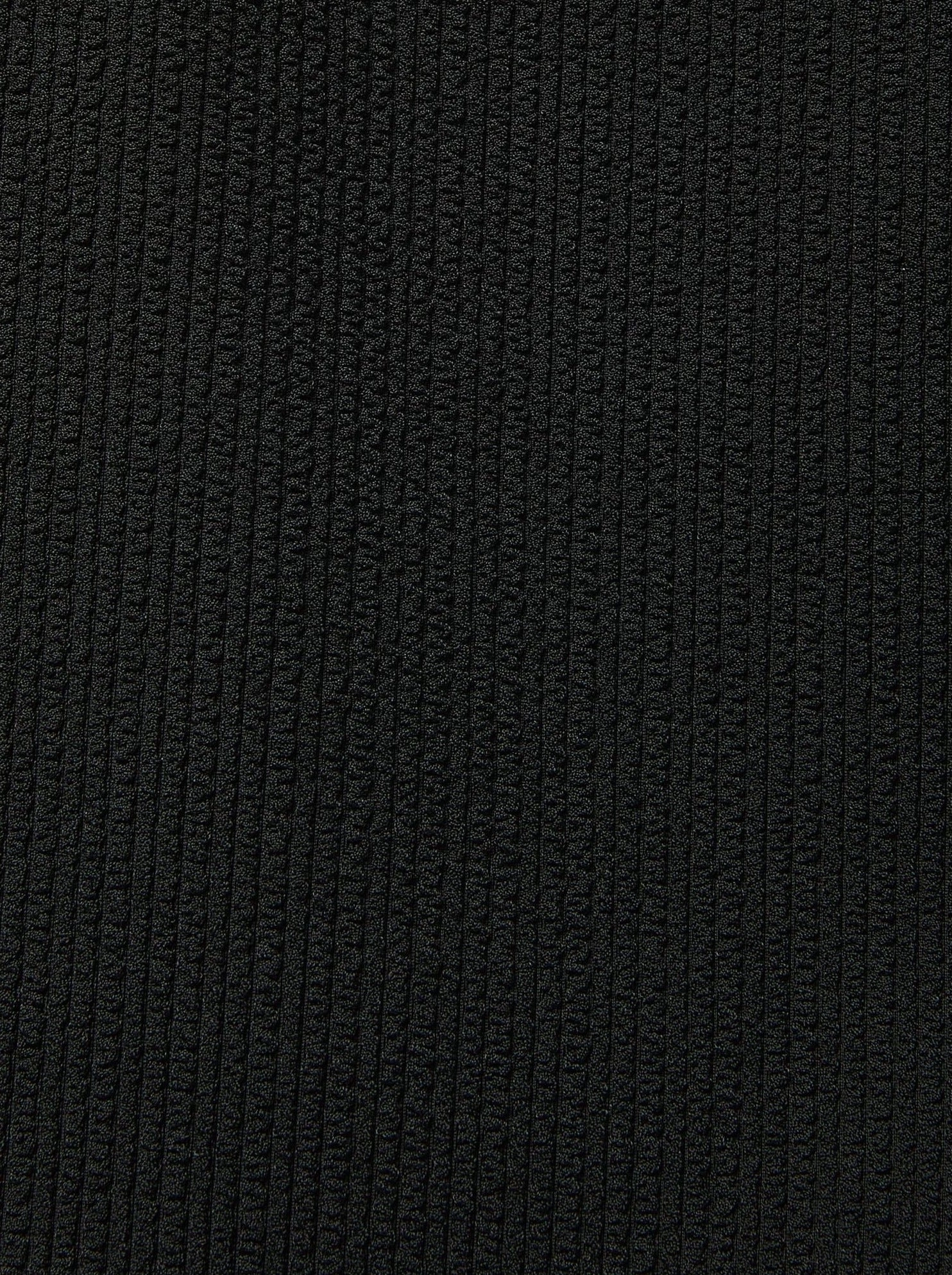 Daphne One Piece Black Texture