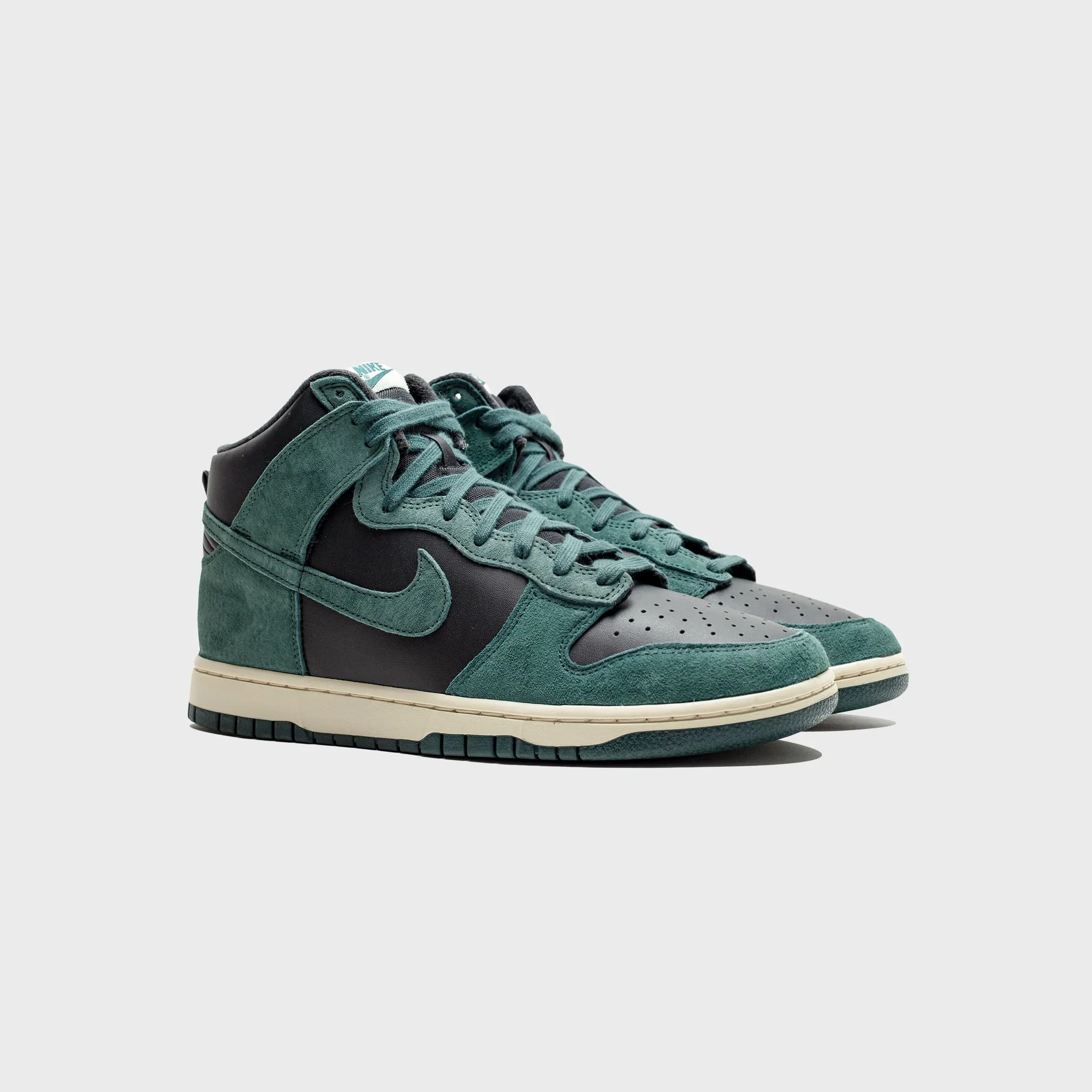 DUNK HI RETRO PRM "FADED SPRUCE"