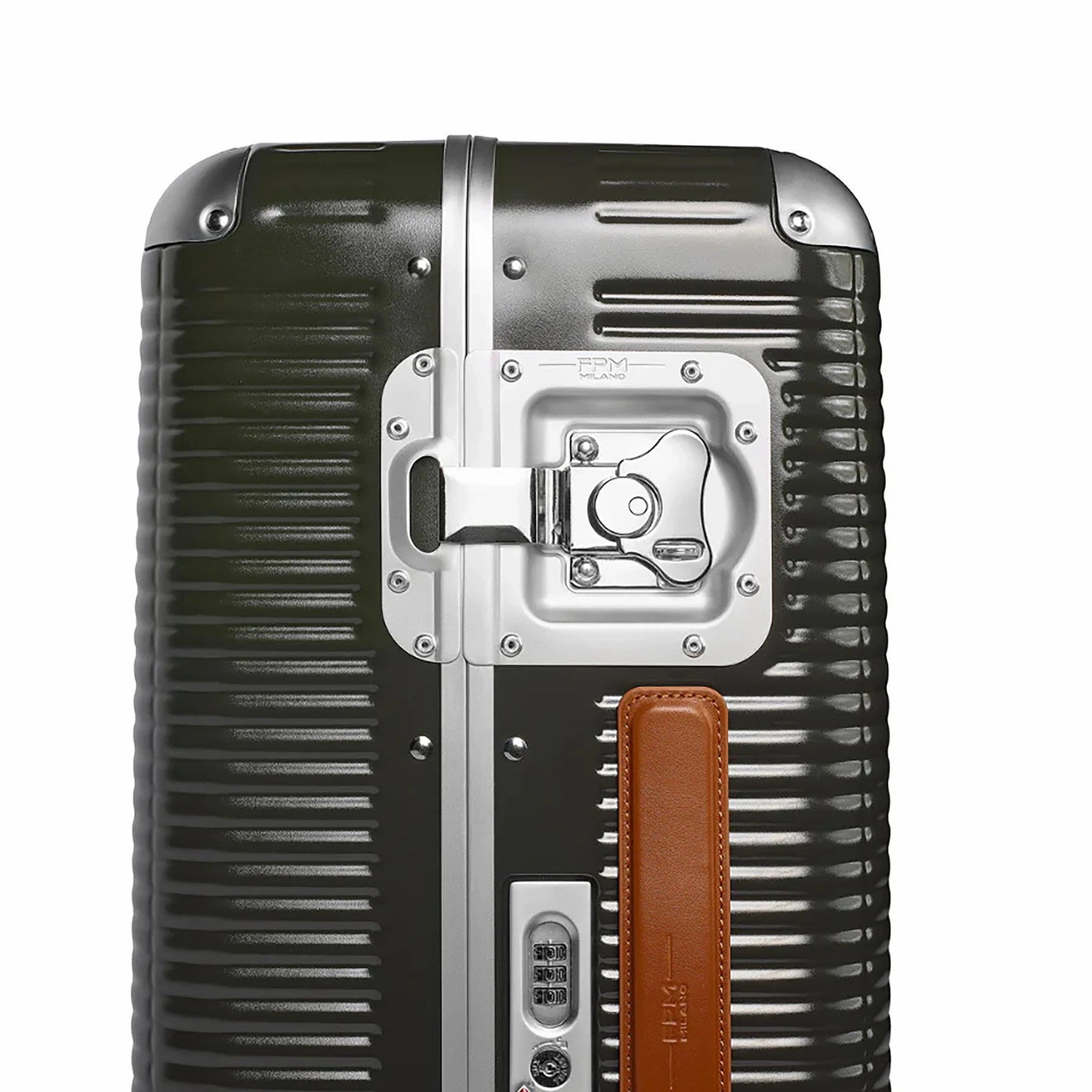 Fpm Milano Bank Light Spinner 55 Travel Case