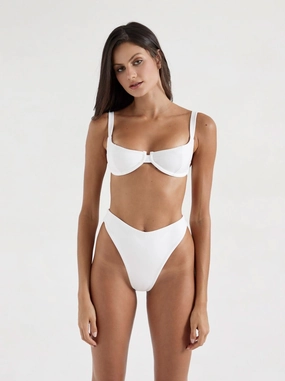 grace top white padded swim tops, sporty swimwear tops
