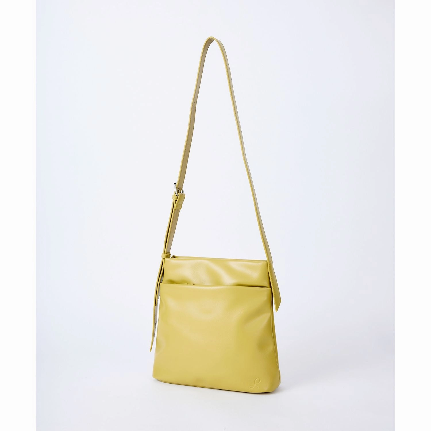 Legato Largo Link Shoulder Bag Travel Clutch