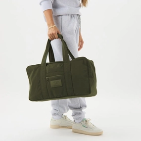 Monochrome Weekender Bag Personal Travel Organizer Travel Hygiene Kit