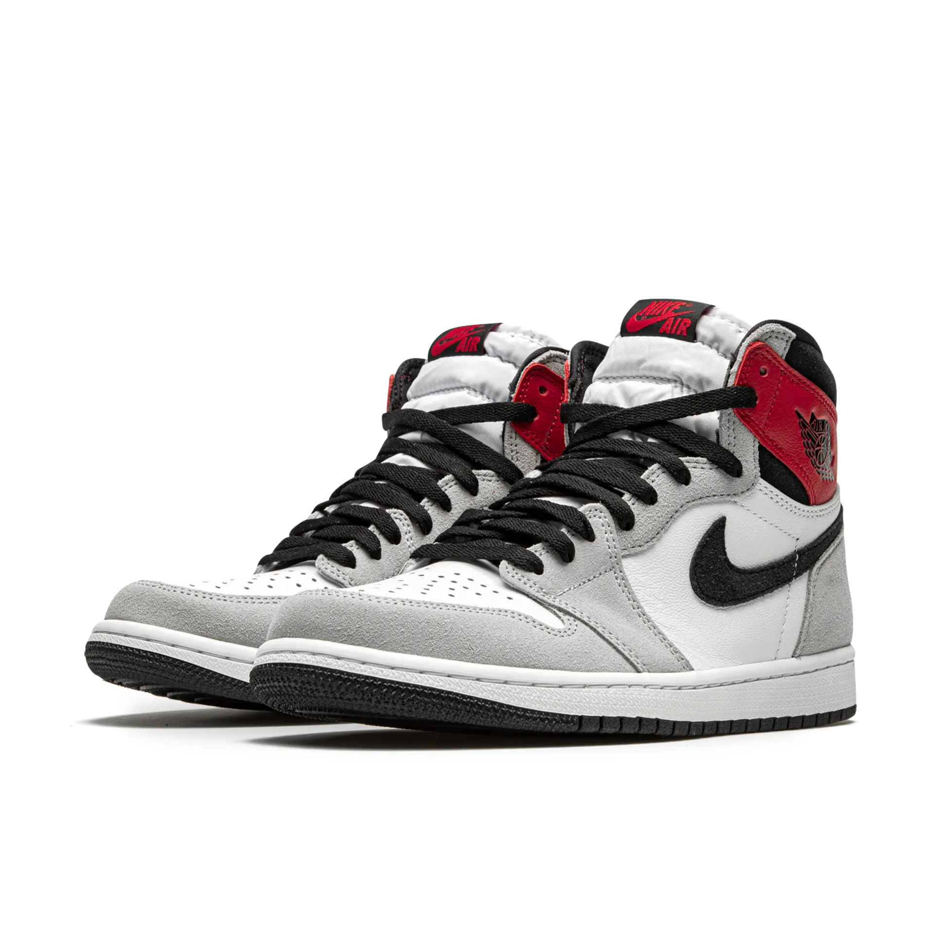 Nike Air Jordan 1 Retro High Smoke Grey