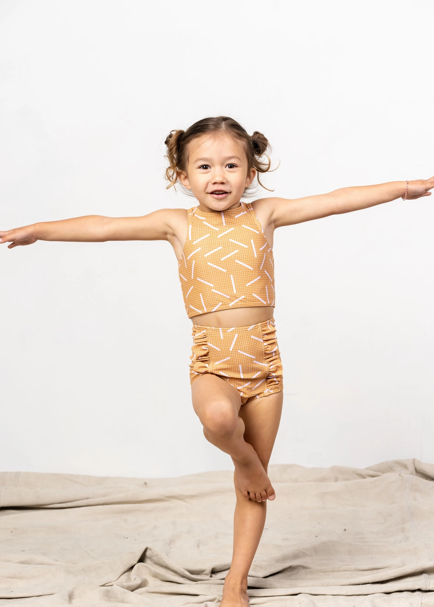 Off The Grid | Mini Down in Front Ruffle Bottoms