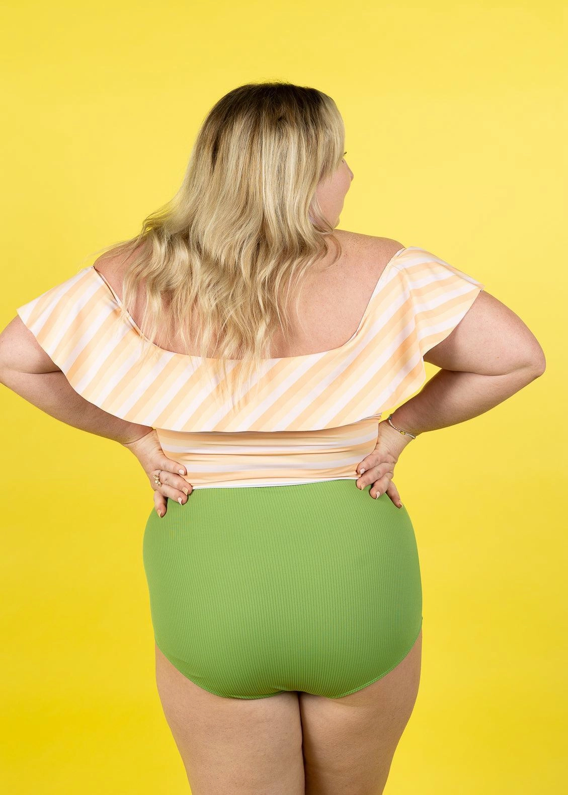 Peachy Stripe | Ruffled Around Top