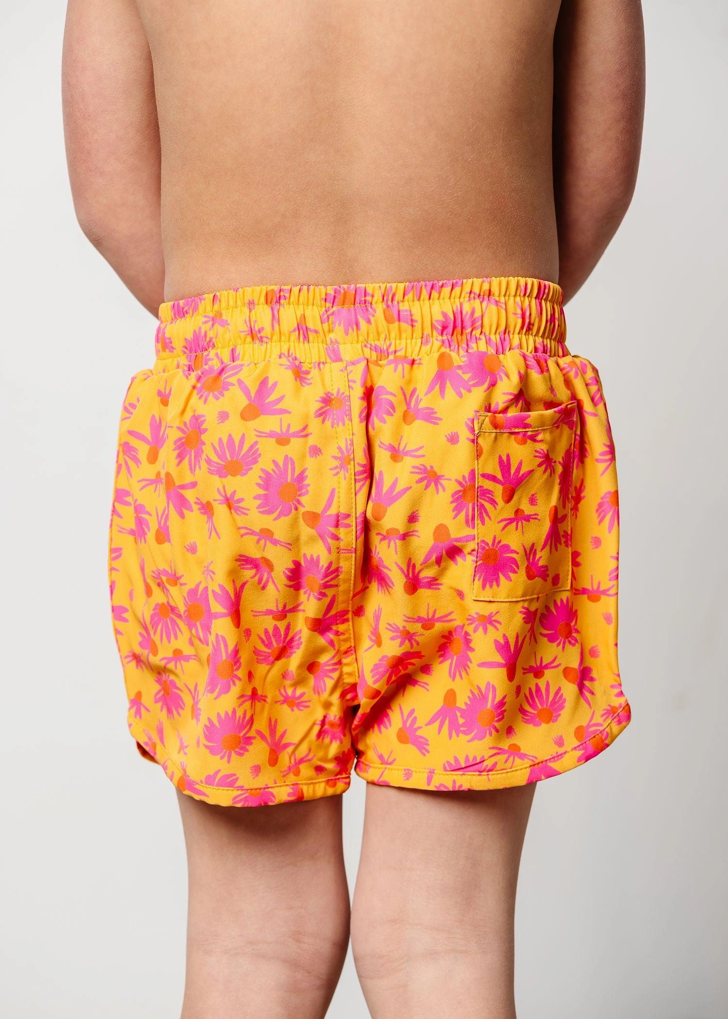 Playful Daisies | Mini Retro Shorties