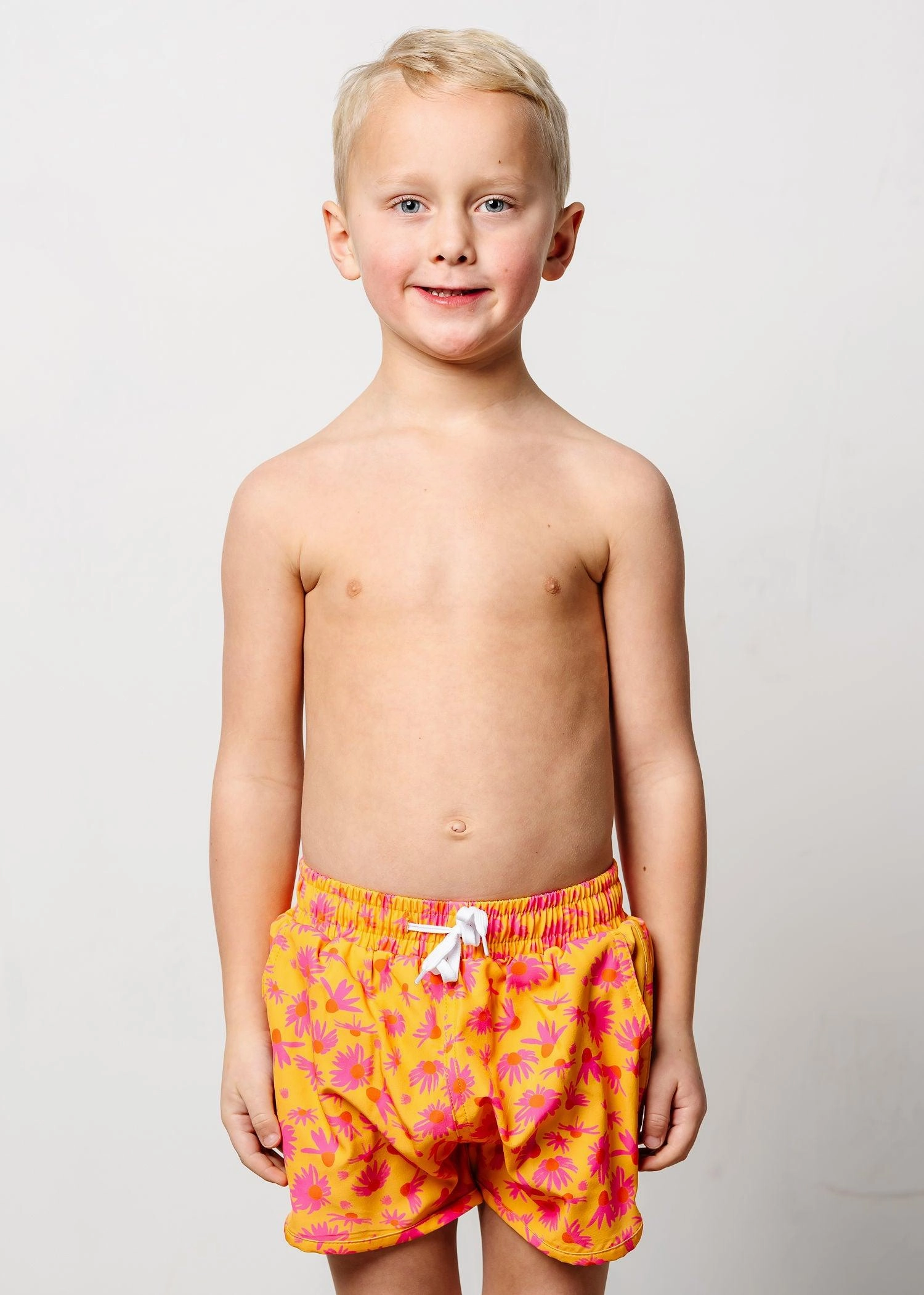 Playful Daisies | Mini Retro Shorties