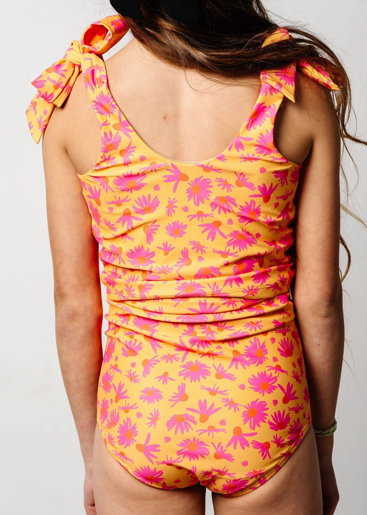 Playful Daisies | Youth Knot Top