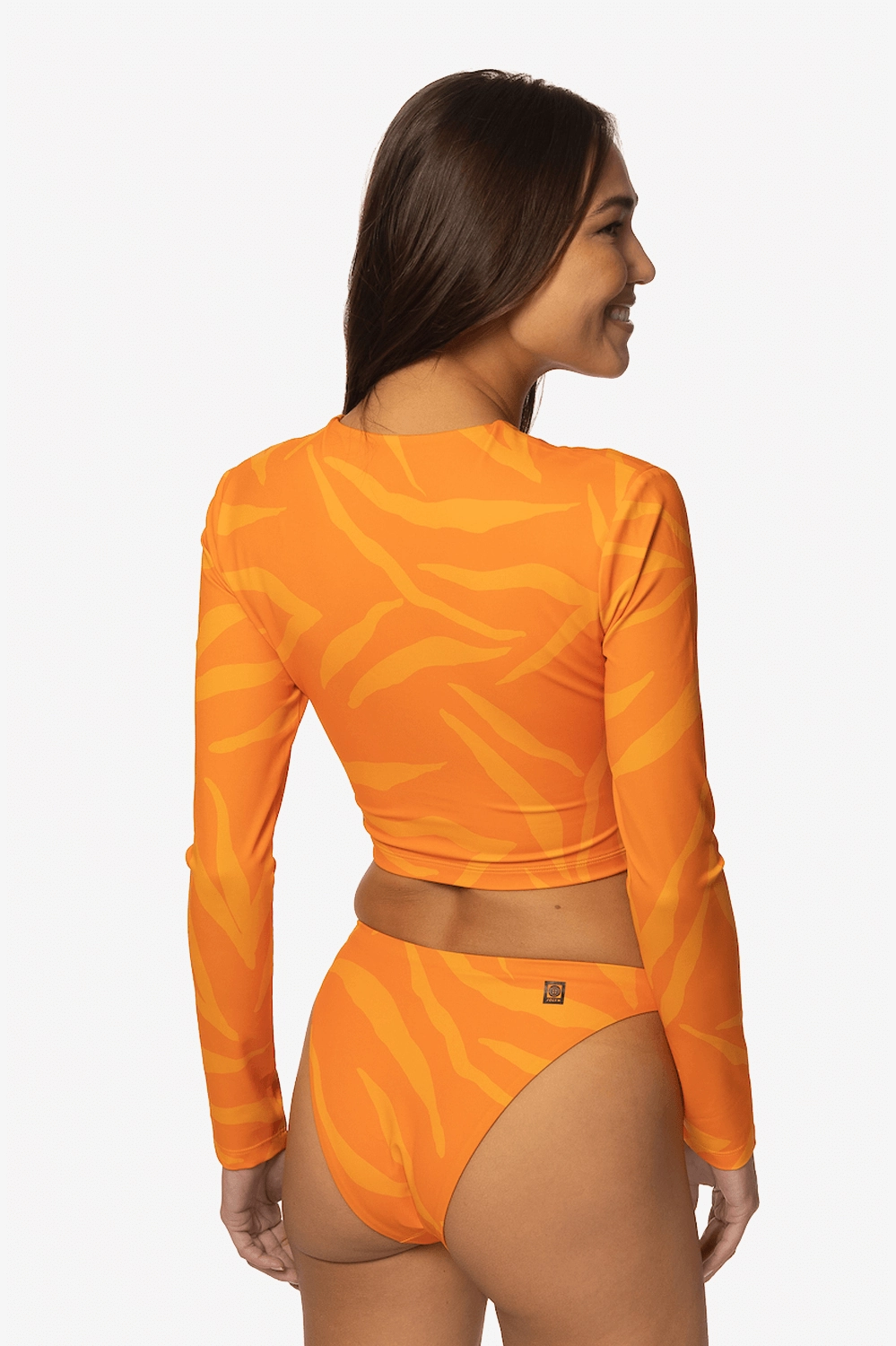 Taranaki Long Sleeved Crop Cut-Out Rashie - Pyramid