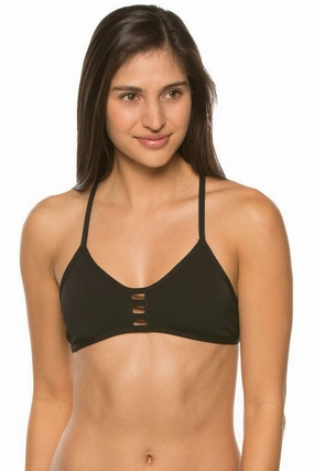 Tomcat Top all types of swimwear, stylish swimwear for all body types