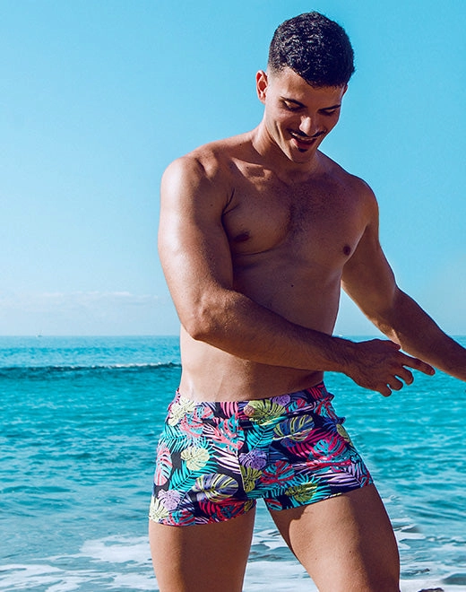 V60 Bondi Print Swim Trunks - Monstera Black