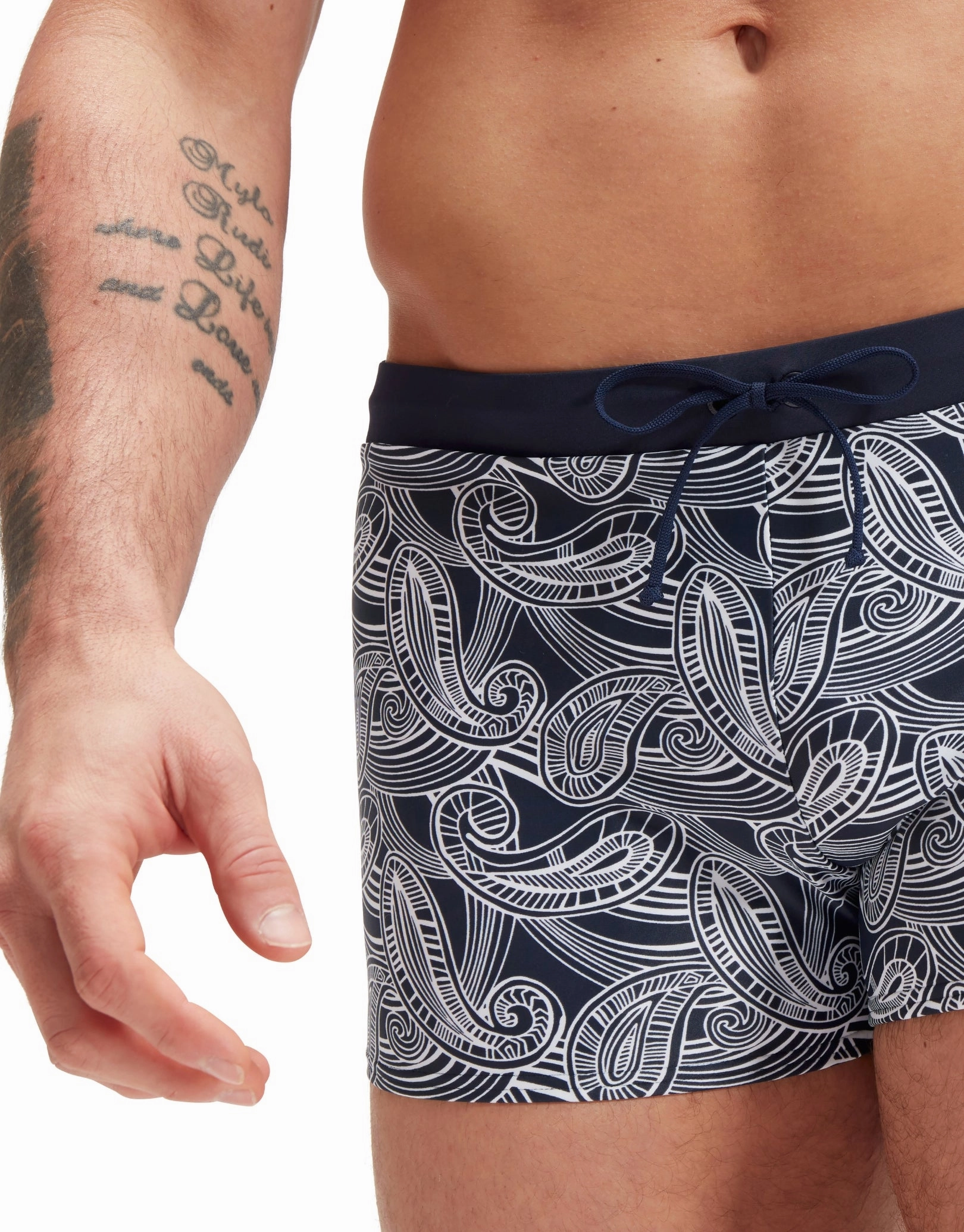 Valmilton Allover Aquashort - Navy/White