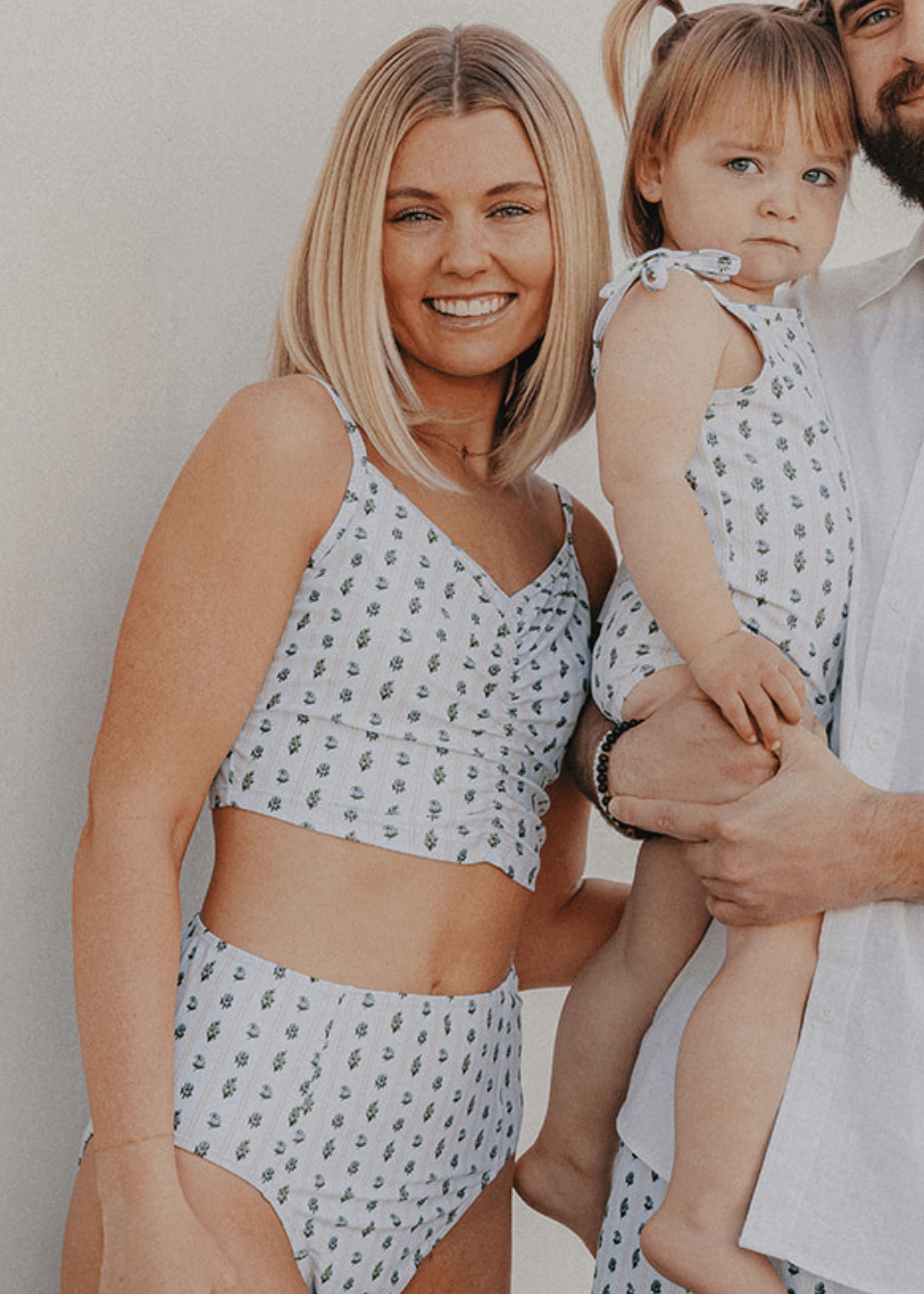 Vintage Blooms | Centered Top